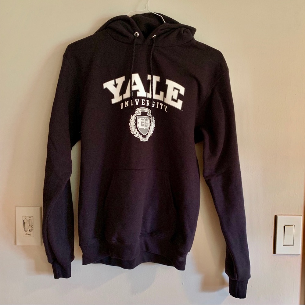 yale sweatshirt